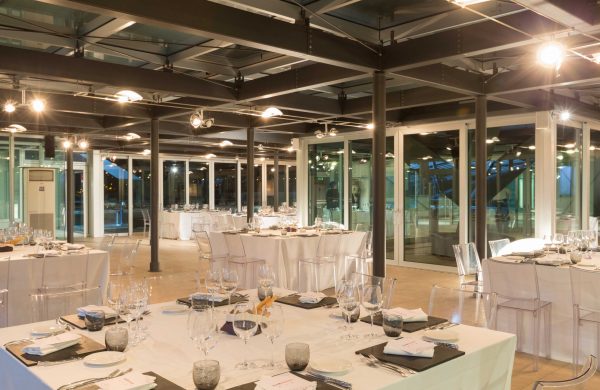 ^3FED93B900B04FB0F02F897542B77C1B64E88692BA2D9194F3^pimgpsh_fullsize_distr